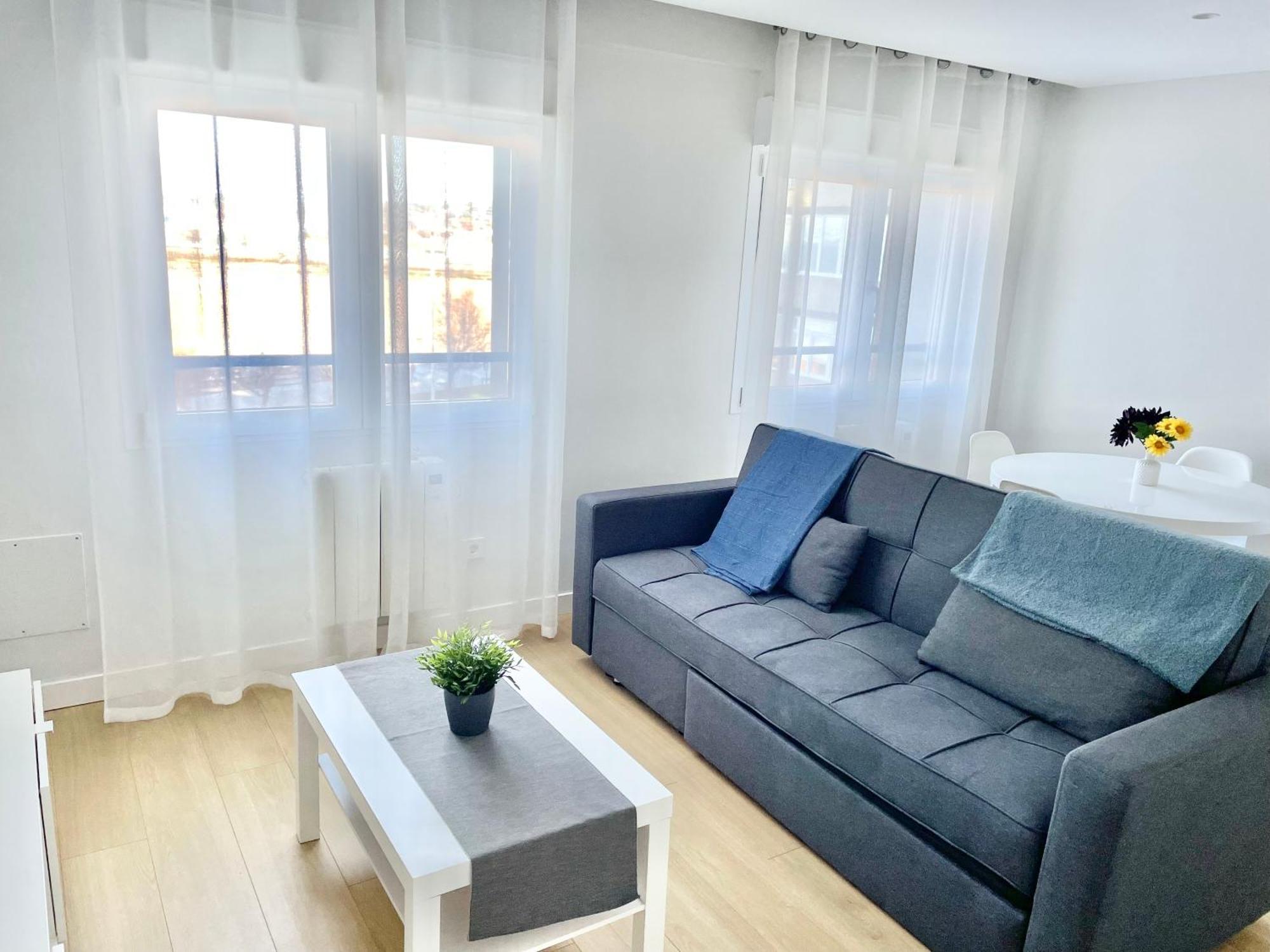 Apartamento San Lorenzo Playa. Vistas Al Mar. Gijon Exterior photo