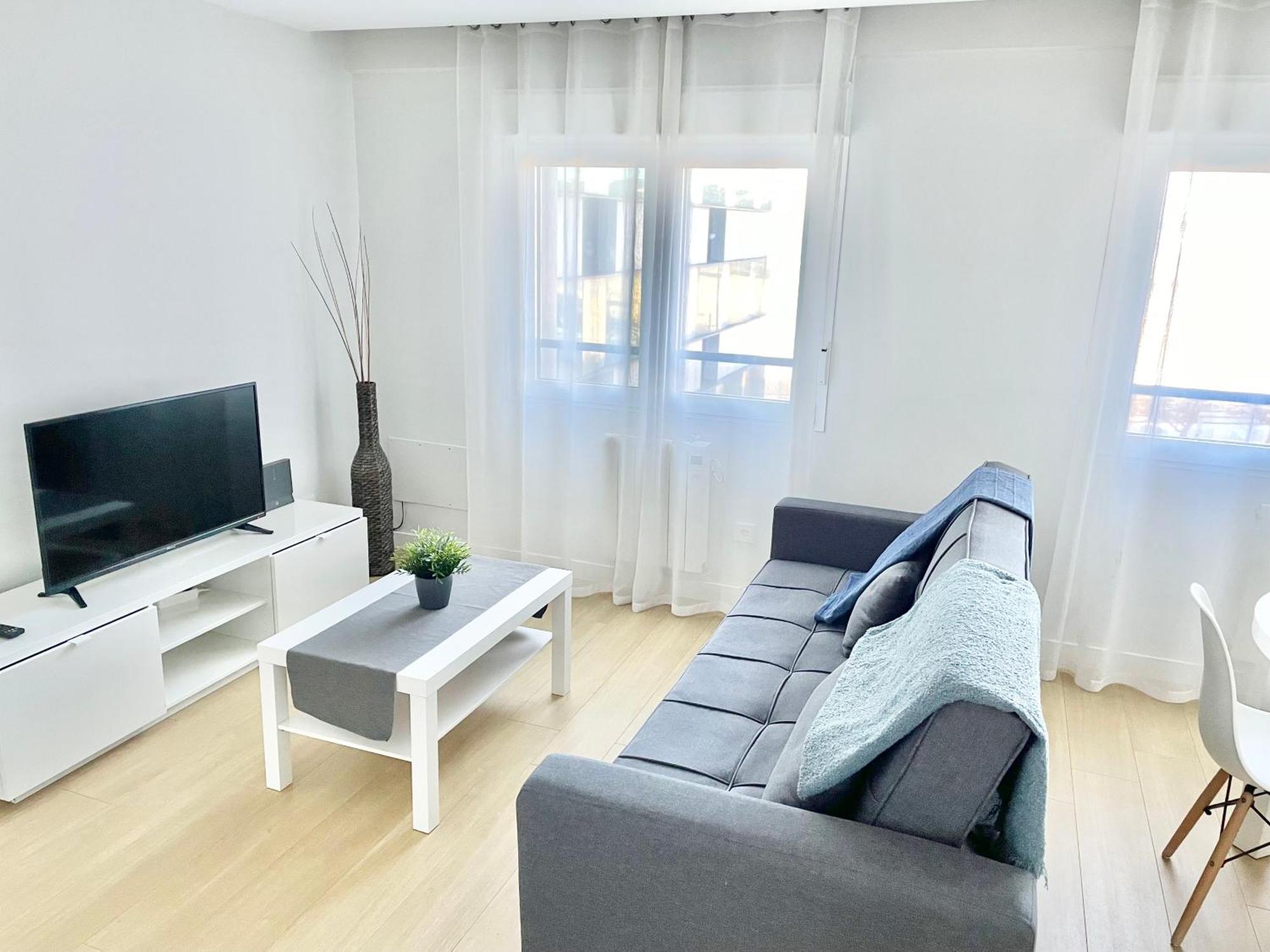 Apartamento San Lorenzo Playa. Vistas Al Mar. Gijon Exterior photo
